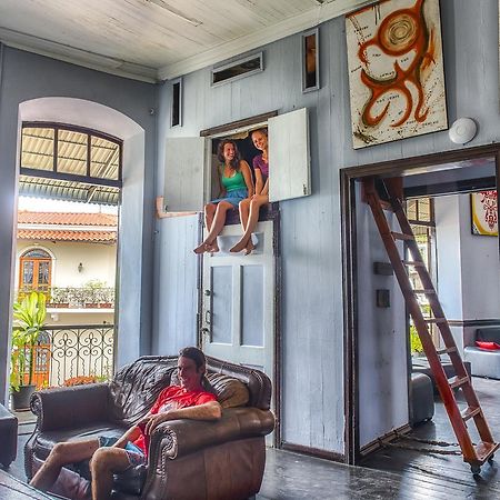 Luna'S Castle Hostel Panama City Luaran gambar